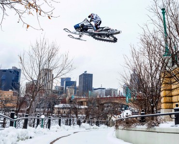 urban-snowmobiling
