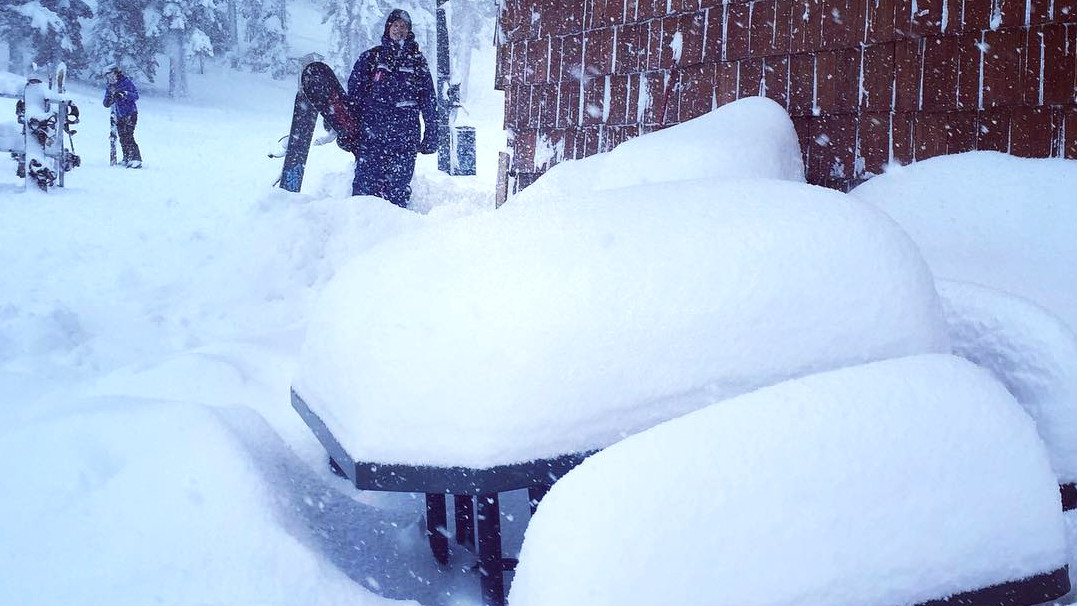 Lake Tahoe Just Got An Epic Snow Dump